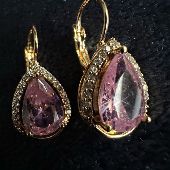 Elegant Pink and Gold Teardrop Earrings - Picture 7 of 9